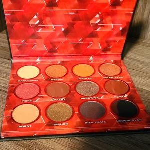 Marvel Avengers Black Widow Eye Shadow Palette❤